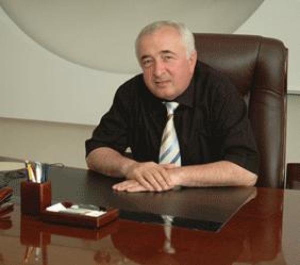 Казибеков Ибрагим Гаджиевич назначен министром строительства, архитектуры и ЖКХ Республики Дагестан