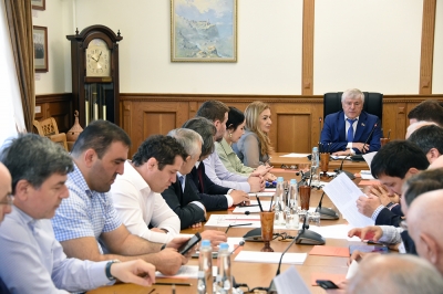 В Народном Собрании обсудили проект закона о развитии предпринимательства в Дагестане