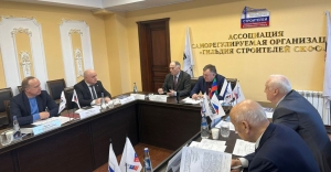 Али Шахбанов провел рабочее совещание с членами и экспертами Общественного совета