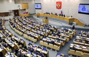 Госдума РФ приняла в третьем чтении первый закон о мерах поддержки, в том числе строительного блока